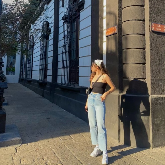 Levi’s Ribcage Straight 25 - Picture 8 of 13